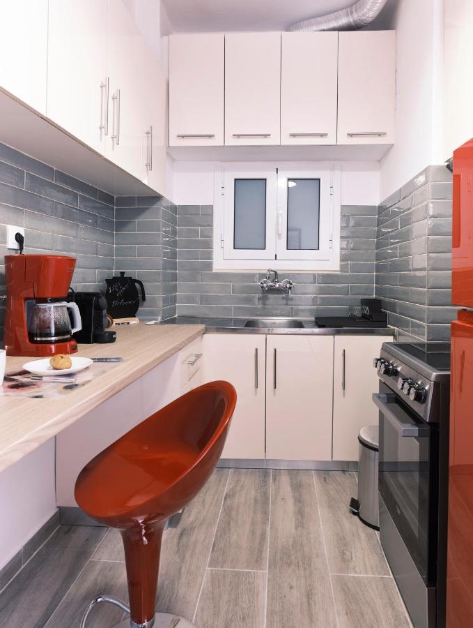 "Under The Olive Tree"- Beautiful Apartment In The Heart Of 아테네 외부 사진